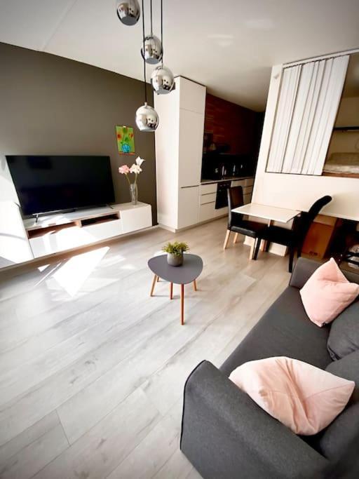Koselig Og Sentralt Midt I Fargegaten Stavanger Exteriér fotografie
