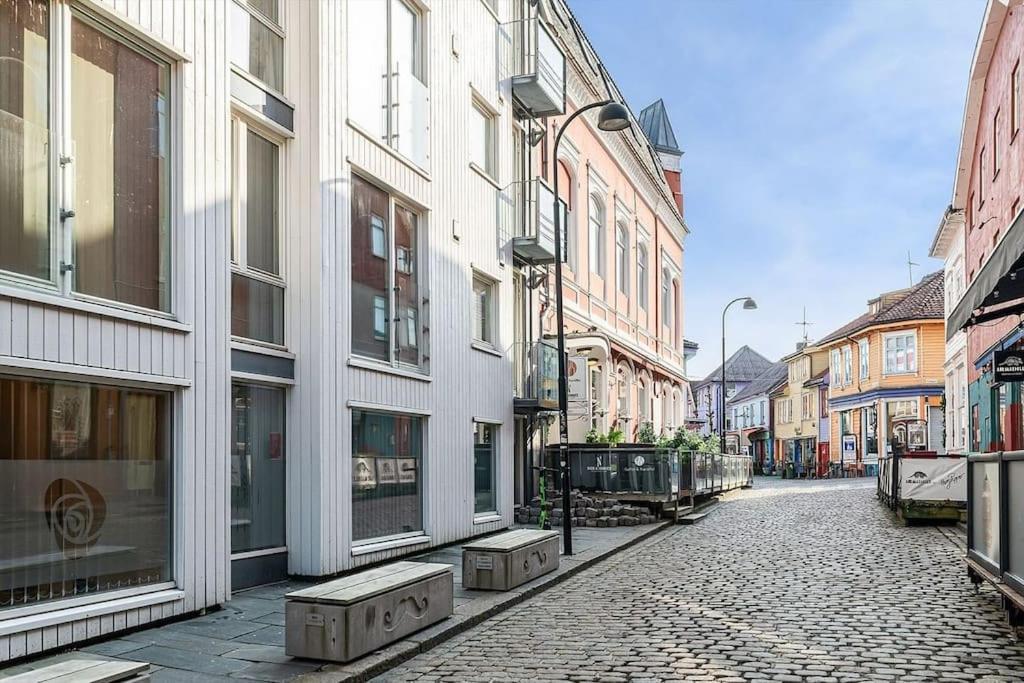 Koselig Og Sentralt Midt I Fargegaten Stavanger Exteriér fotografie